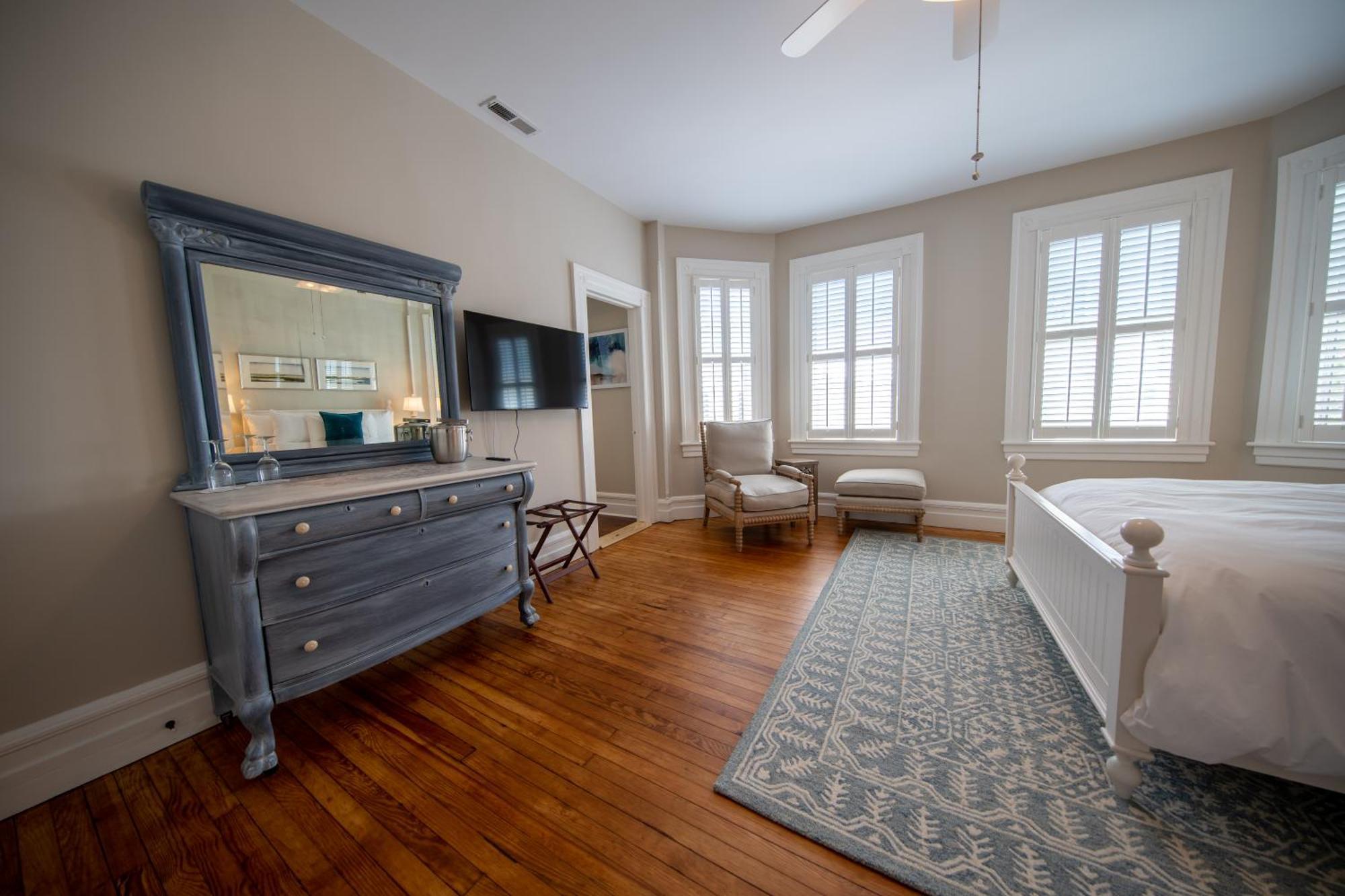 The Edenton Collection-Captain'S Quarters Inn Room photo