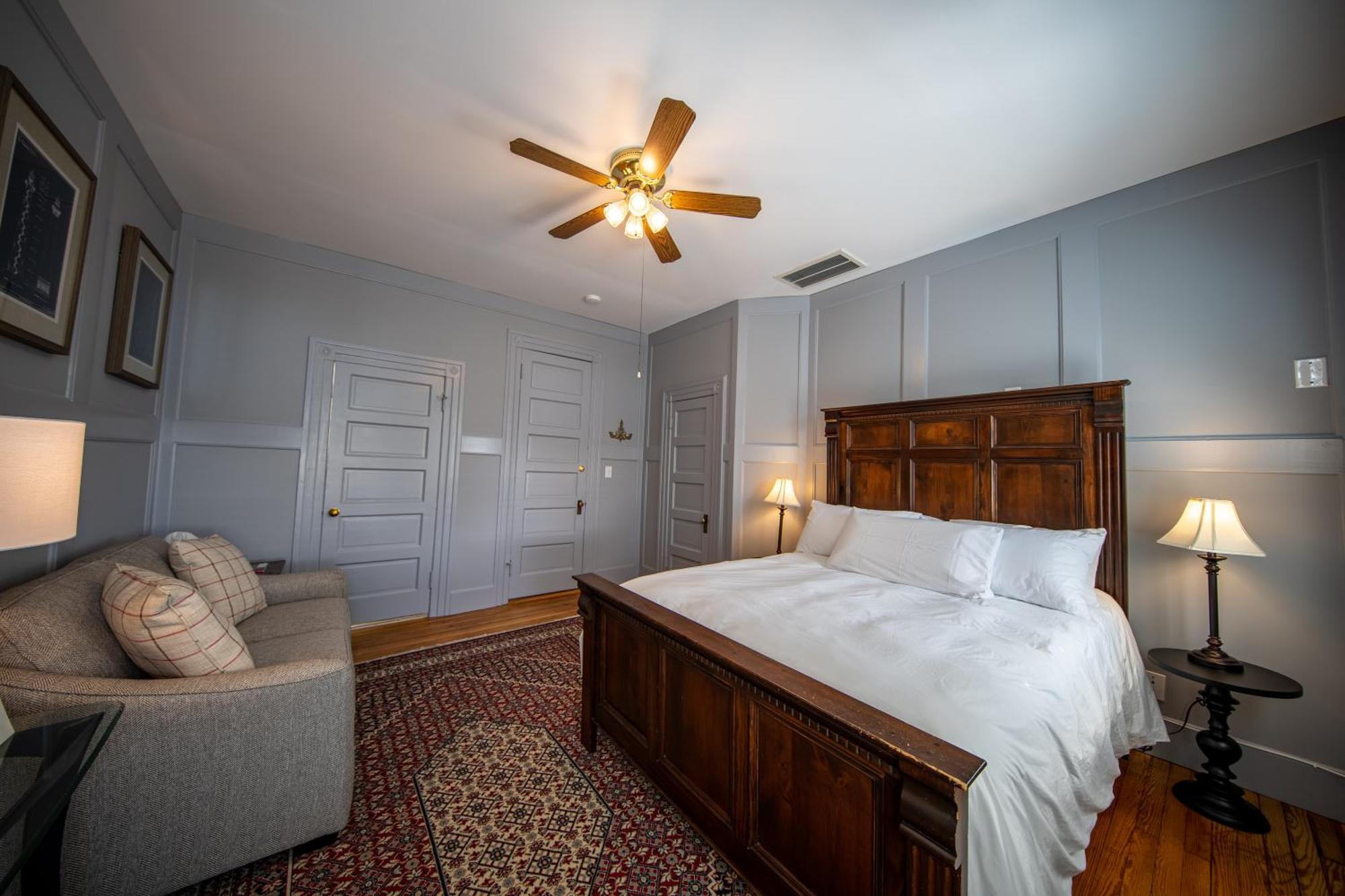 The Edenton Collection-Captain'S Quarters Inn Room photo